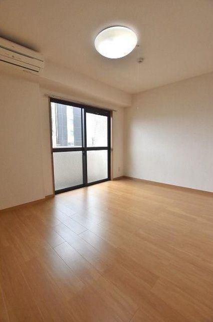 居室・リビング　居室