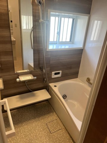 バス・シャワールーム　浴室