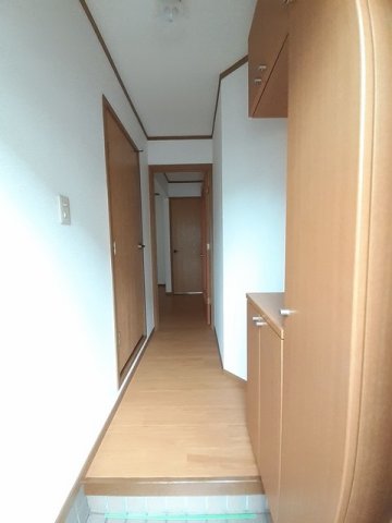玄関　明るい玄関です