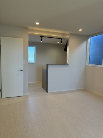 1LDK Apartment in Chuo-ku, Niigata, Niigata — photo 3 of 3