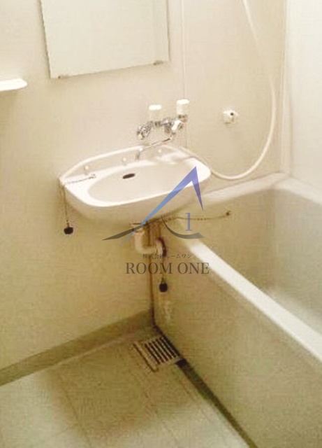 バス・シャワールーム　お風呂です。