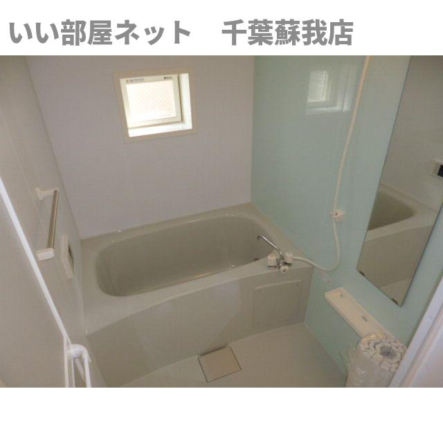 バス・シャワールーム　お風呂で日々の疲れを落としましょう