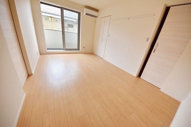 居室・リビング　同施工会社・同仕様