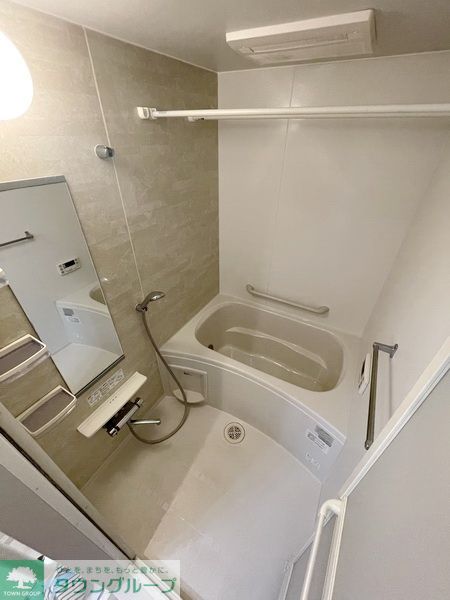 バス・シャワールーム　バス