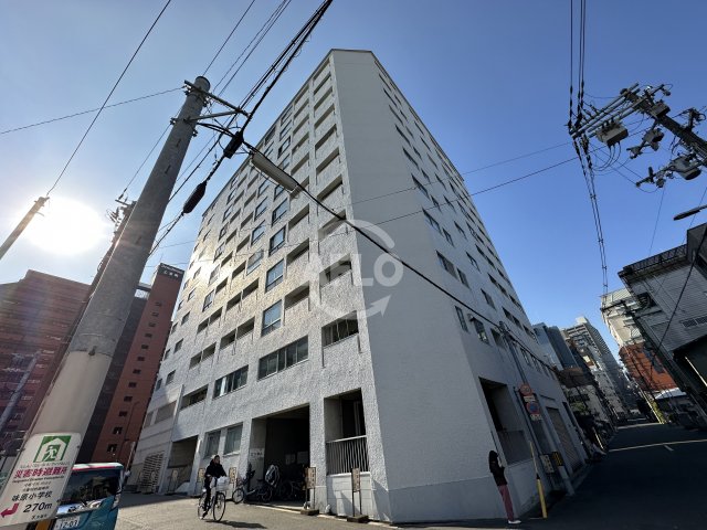 建物外観　ホワイトレジデンス　外観