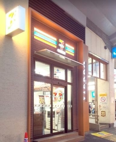 コンビニ　セブンイレブンハートインビエラ野田店（コンビニ）まで110m