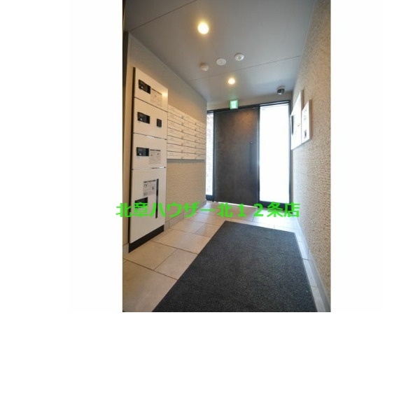 エントランス　エントランス