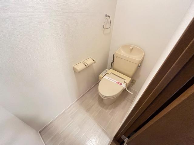 トイレ　シャワー付トイレ