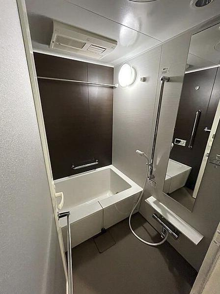 バス・シャワールーム　風呂