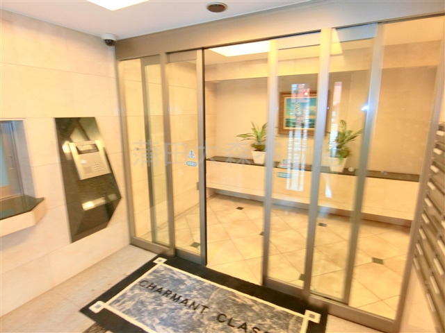 エントランス　防犯カメラ+TVモニター付オートロック宅配BOXメールBOX