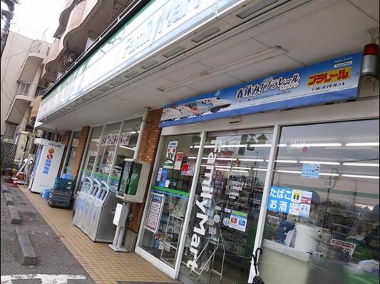 コンビニ　ファミリーマート三島幸原店（コンビニ）まで406m