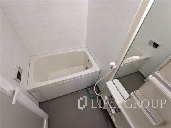 バス・シャワールーム　風呂