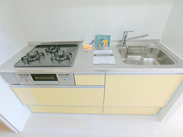 キッチン　写真は別のお部屋のイメージです。現況優先