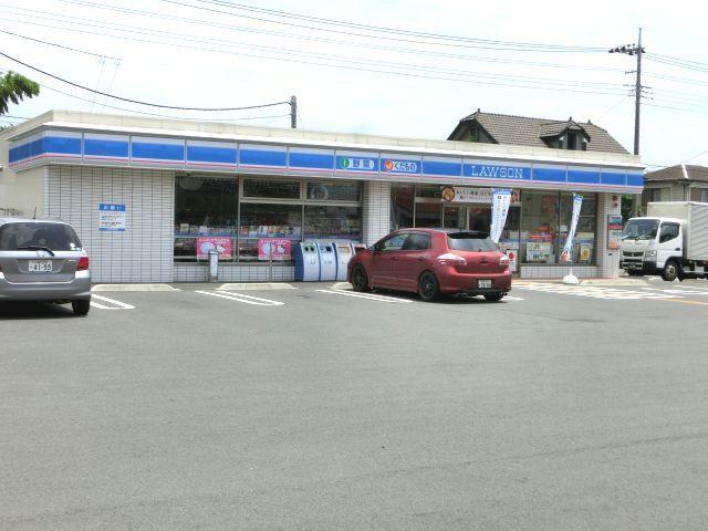 コンビニ　ローソン鶴ヶ島若葉店（コンビニ）まで833m
