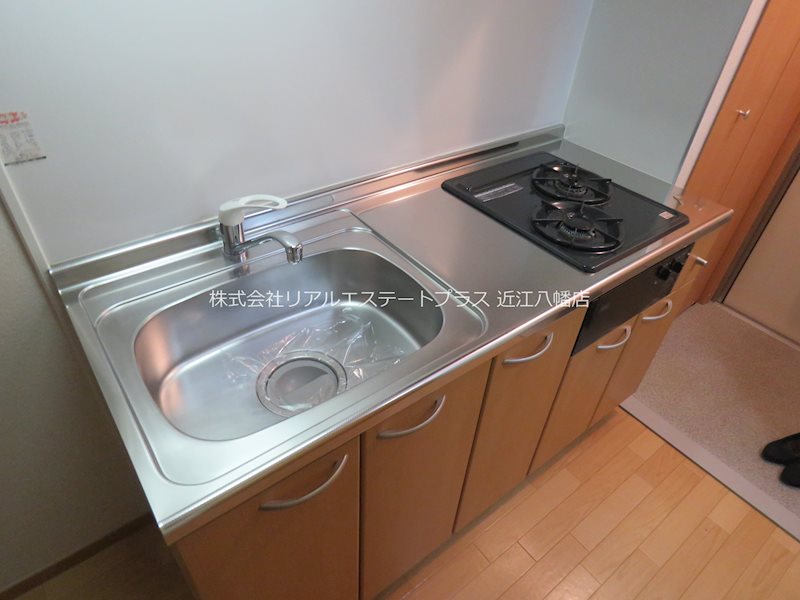 キッチン　2口ガスコンロ付き