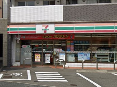 コンビニ　セブンイレブン 名古屋洲雲町2丁目店（コンビニ）まで30m