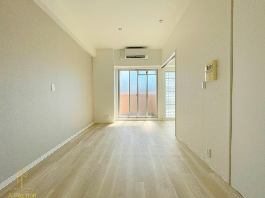 居室・リビング　フロンティアタワー九条I