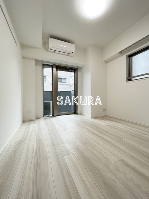 居室・リビング　開放感のある室内