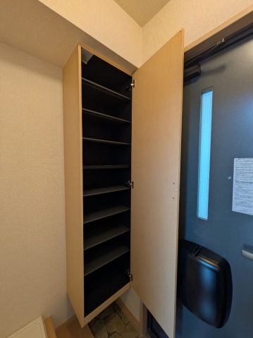 玄関　シューズケース