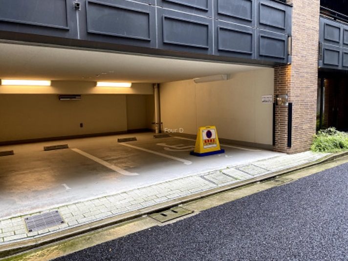 駐車場　★見学予約受付中★