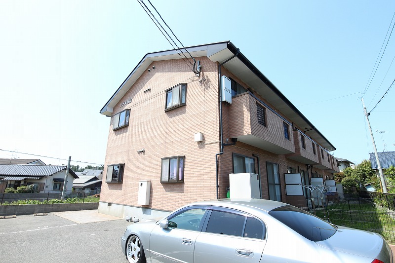 建物外観　古賀市でお部屋を探される際は、トーマスリビング古賀店へお気軽