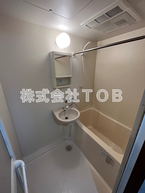 バス・シャワールーム　※別号室参考写真