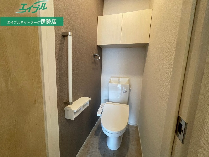 トイレ　同タイプ画像参考