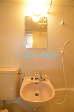 洗面設備　洗面所です