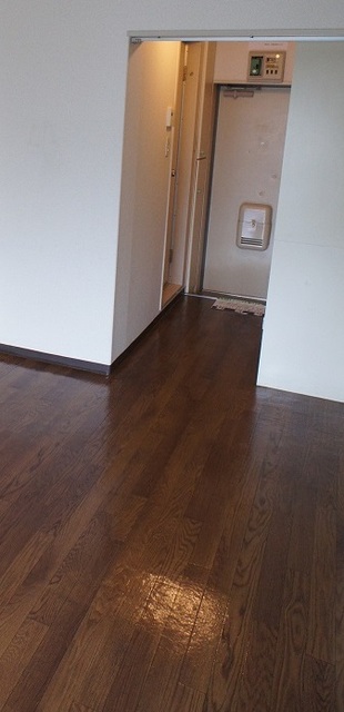 居室・リビング　きれいなお部屋
