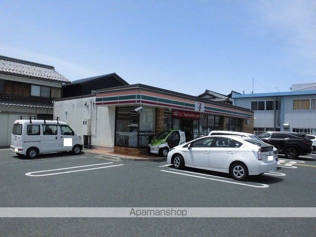 コンビニ　セブンイレブン能登川垣見店様（コンビニ）まで550m