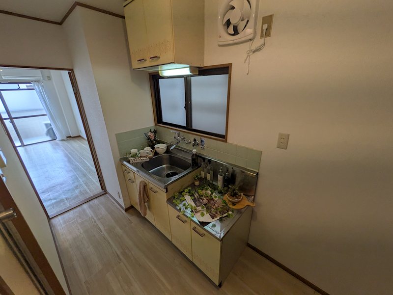 キッチン　同建物同号室の室内写真です。(201号室)