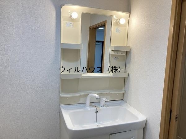 洗面設備　独立洗面台！