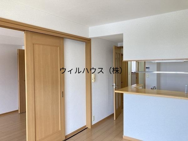 居室・リビング　カウンターキッチン！