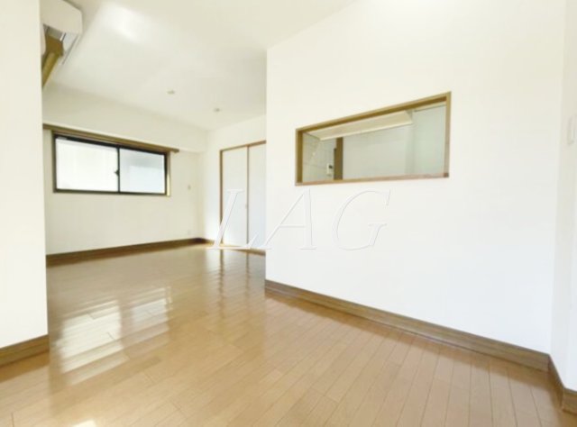 居室・リビング　洋室のお部屋です。