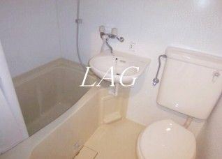 バス・シャワールーム　お風呂です。