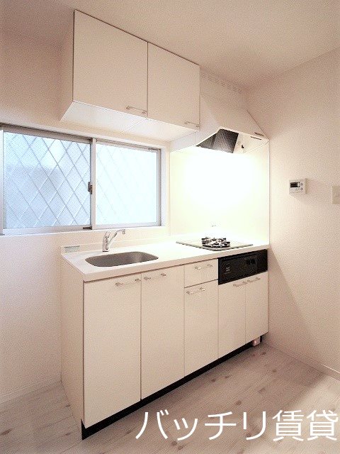 キッチン　同型タイプの為現状優先