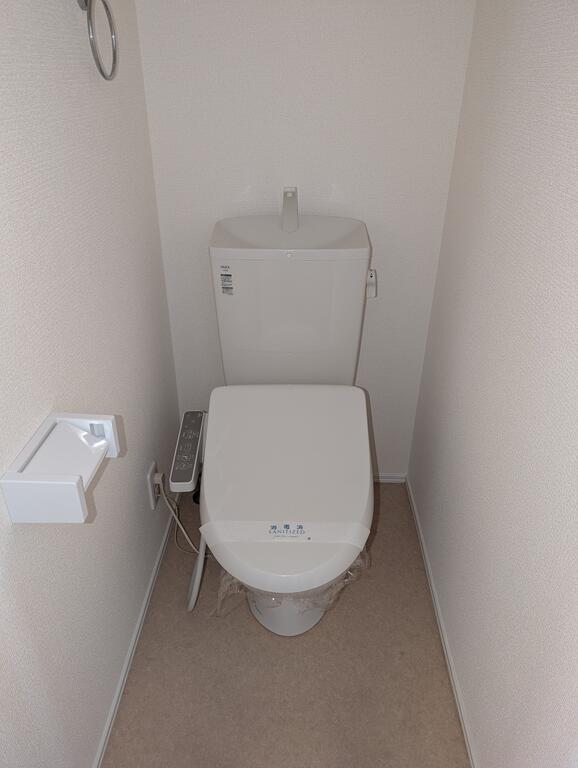 グリーンヒルズ吉岡B棟のトイレ写真