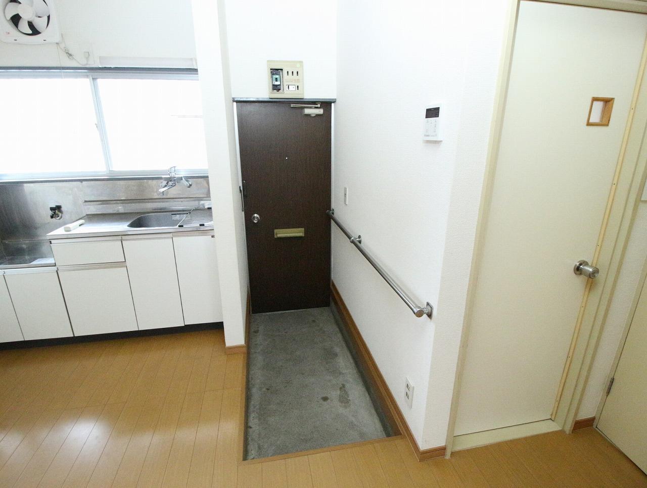 玄関　玄関
