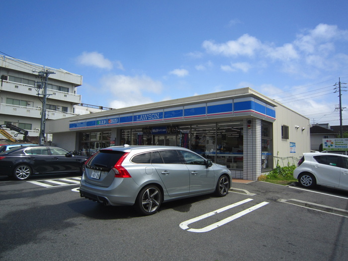 コンビニ　ローソン（コンビニ）まで67m