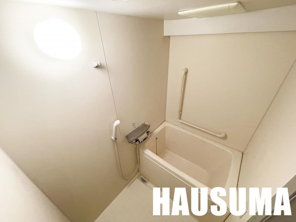 バス・シャワールーム　※他号室写真使用※