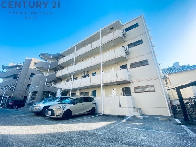 建物外観　オートロック、モニター付きインターホン完備☆