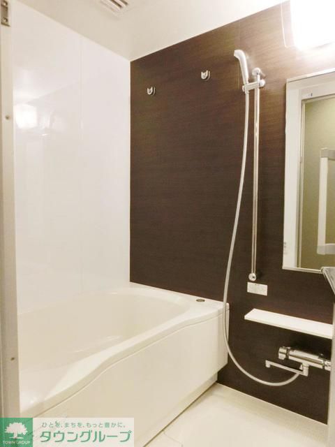 バス・シャワールーム　※写真は同タイプ住戸です。