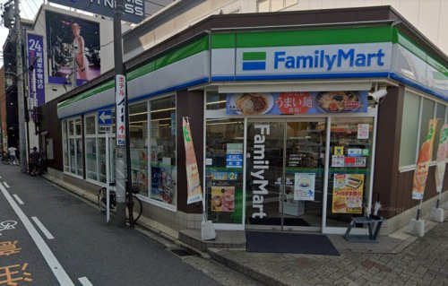コンビニ　ファミリーマート 今池駅前店（コンビニ）まで208m