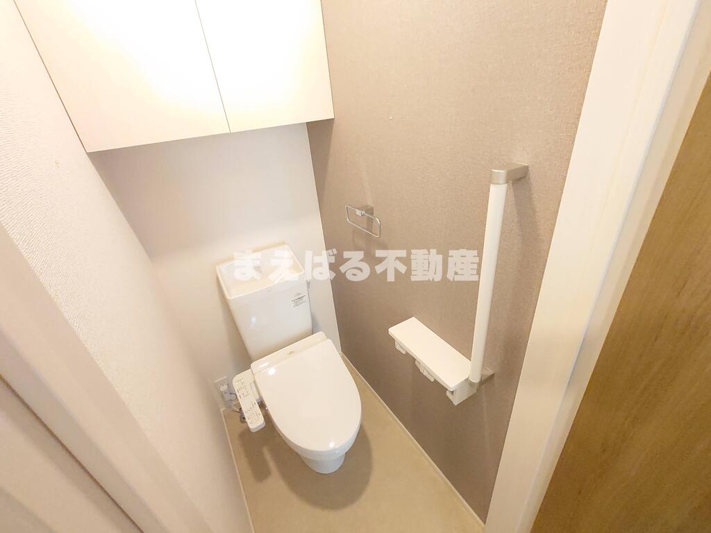 トイレ　※写真同タイプ