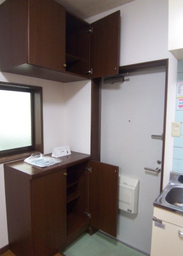 玄関　※別部屋参考写真※