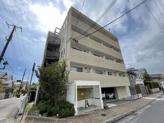 阪急神戸線 芦屋川駅 徒歩7分 築22年