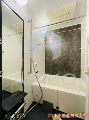 バス・シャワールーム　同マンション別部屋参考写真