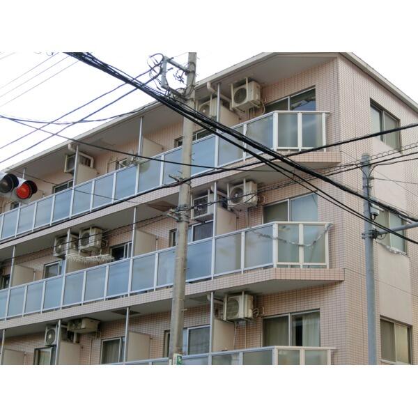建物外観　最上階角部屋