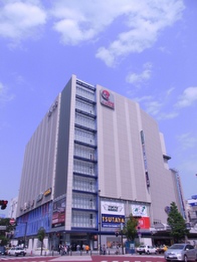 ホームセンター　東急ハンズ川崎店（ホームセンター）まで647m