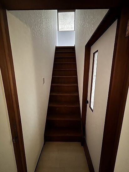 和歌山市 秋月戸建ての玄関写真